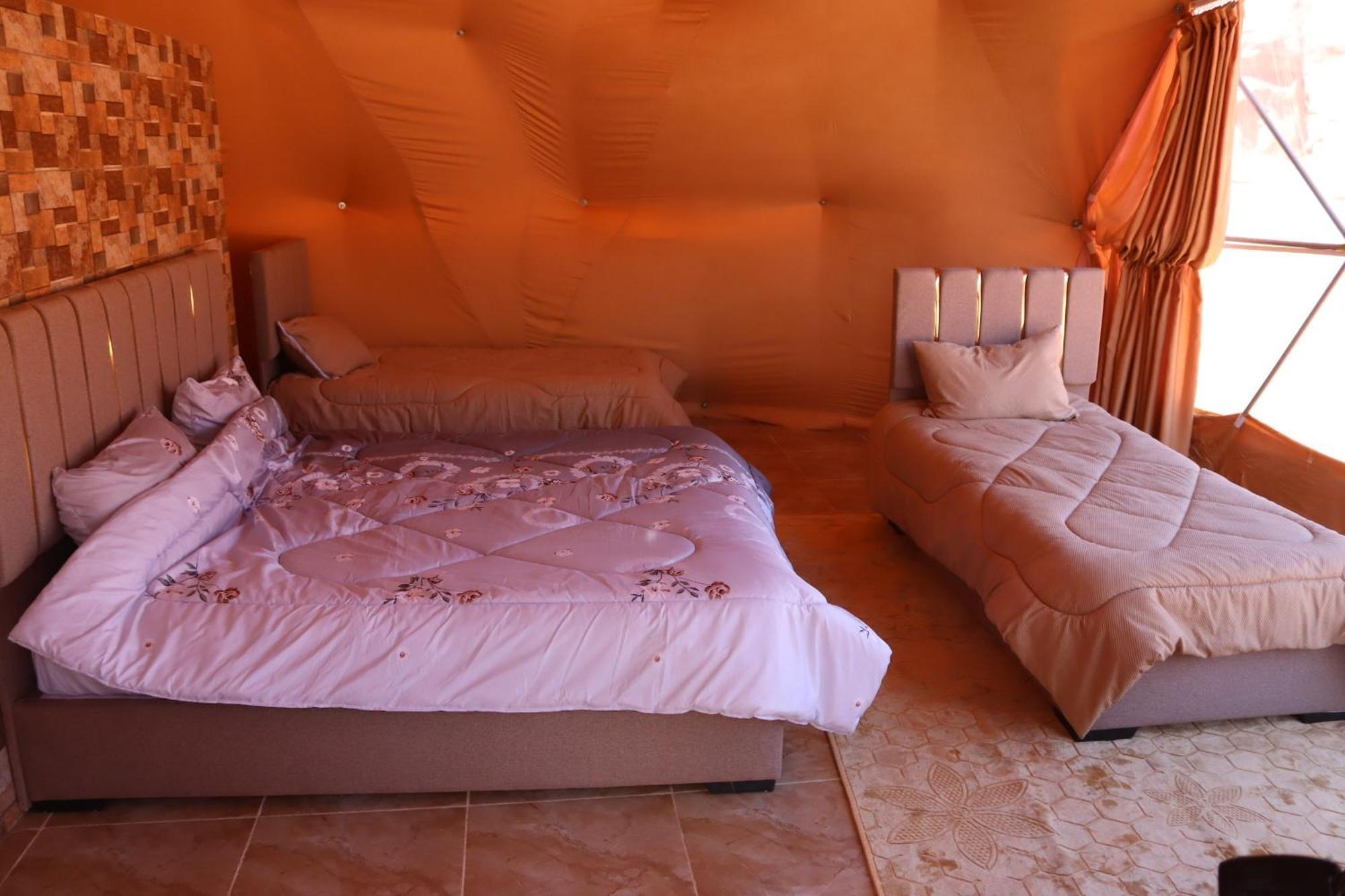 Wadi Rum Bubble Camp & Tour Exterior photo